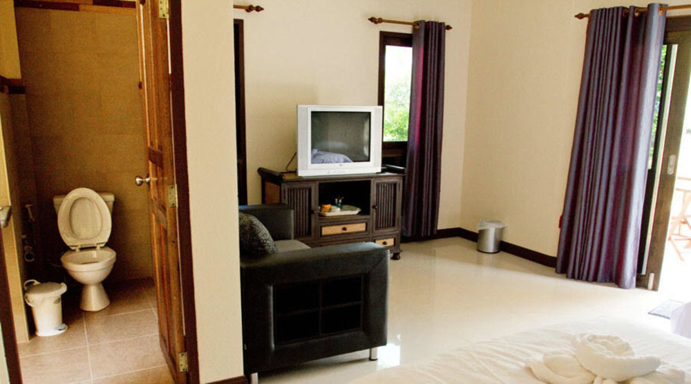 Saphli Villa Chumphon Buitenkant foto
